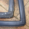 R107 door seal 30Jun07c